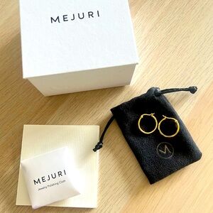 MEJURI HOOP EARRINGS ✨💕